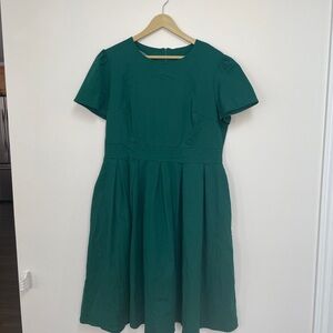 Green A-Line Midi Dress with Crew Neck and Short Sleeves size 2xl